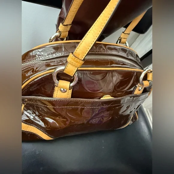 Coach patent leather Brown shoulder bag - Picture 8 of 10